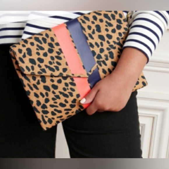 NWOT [Stella & Dot] Leopard Orange/Navy Striped Magnetic Oversized Clutch/Wallet - Picture 2 of 13